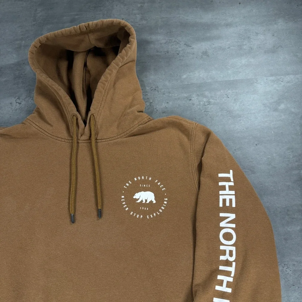 The North Face‎ Hoodie Mens Medium Brown Graphic Sleeve Logo Pullover Bear
